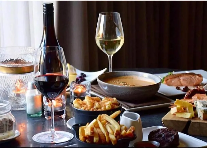 King's Square Lux 2 Apartment