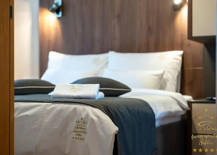 Apartment King's Square Lux 2 *